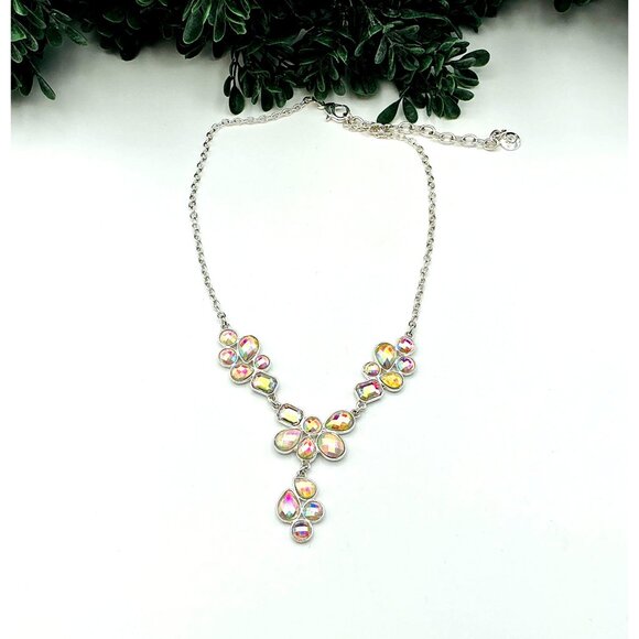 Silver Tone Floral Iridescent Resin Necklace - Picture 4 of 7